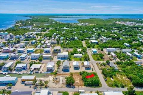 31450 Avenue H, Big Pine Key, FL 33043 photo 10