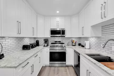 1280 Harbor Dr, Marathon, FL 33050 photo 10