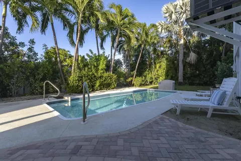 70 Bay Dr, Saddlebunch, FL 33040 photo 31