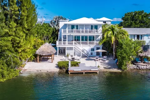 70 Bay Dr, Saddlebunch, FL 33040 photo 34