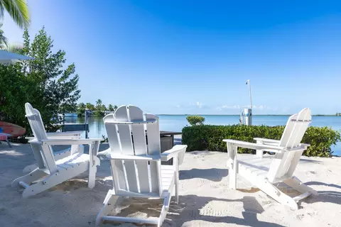 70 Bay Dr, Saddlebunch, FL 33040 photo 24