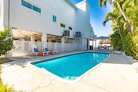 70 Bay Dr, Saddlebunch, FL 33040 photo 30