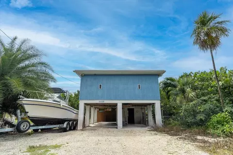 30326 Coconut Hwy, Big Pine Key, FL 33043