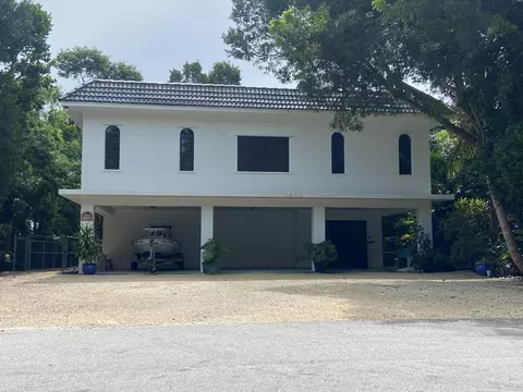 126 Pueblo St, Tavernier, FL 33070