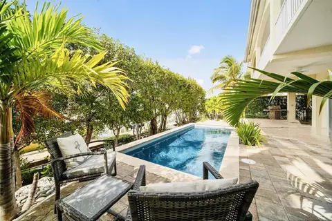 71 W Plaza Del Lago, Islamorada, FL 33036