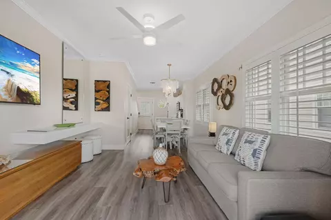 5092 Sunset Village Dr #HAWKS CAY RESORT, Duck Key, FL 33050
