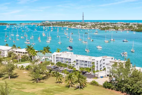 1115 Sombrero Blvd #203A, Marathon, FL 33050