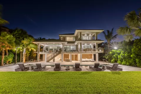 71 Cannon Royal Dr, Key West, FL 33040