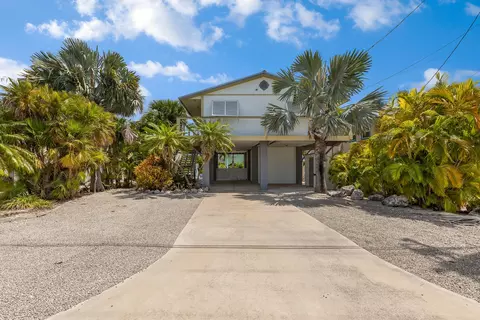 447 Pirates Rd, Little Torch Key, FL 33042