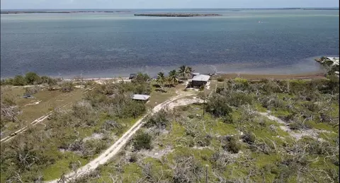 31625 Warner St, Big Pine Key, FL 33043