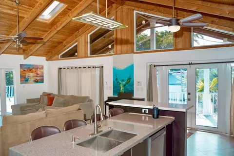 667 Cabrera St, Key Largo, FL 33037 photo 14
