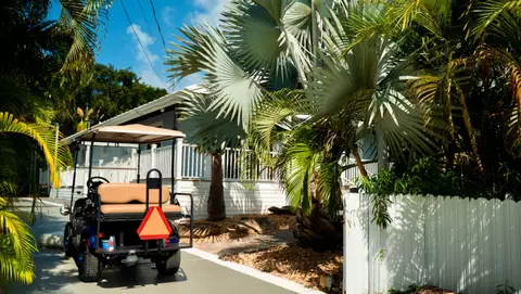 667 Cabrera St, Key Largo, FL 33037 photo 3