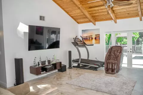 667 Cabrera St, Key Largo, FL 33037 photo 13