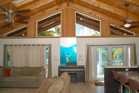 667 Cabrera St, Key Largo, FL 33037 photo 11