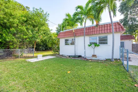 29162 Iris Dr, Big Pine Key, FL 33043 photo 20