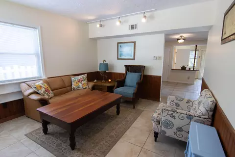 Living - 29030 Iris Dr, Big Pine Key, FL 33043 photo 2 of 2