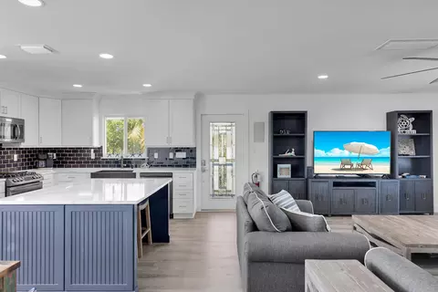 Kitchen - 138 Brian Rd, Marathon, FL 33050 photo 5 of 5