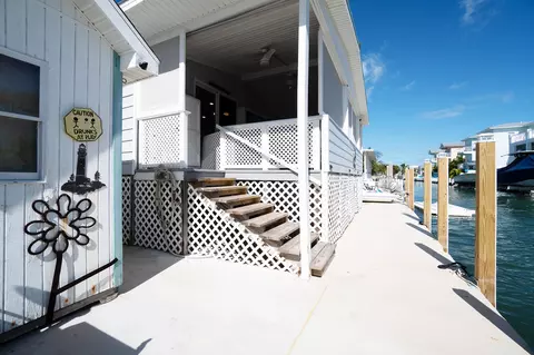 982 81st St, Marathon, FL 33050 photo 3
