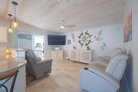 982 81st St, Marathon, FL 33050 photo 6