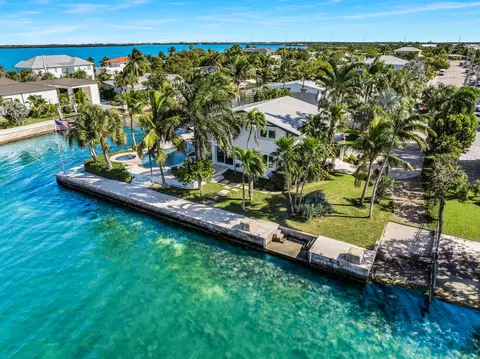 28 Aster, Key West, FL 33040 photo 5