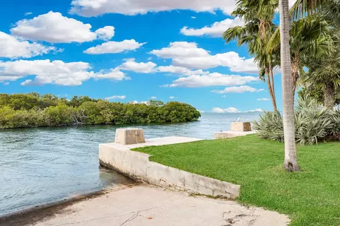 28 Aster, Key West, FL 33040 photo 11
