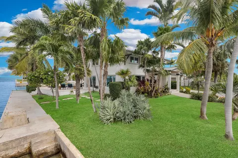 28 Aster, Key West, FL 33040 photo 18