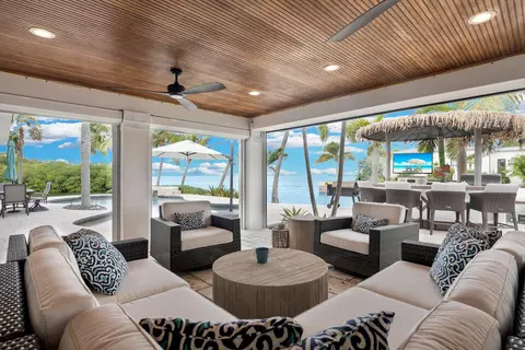 28 Aster, Key West, FL 33040 photo 13