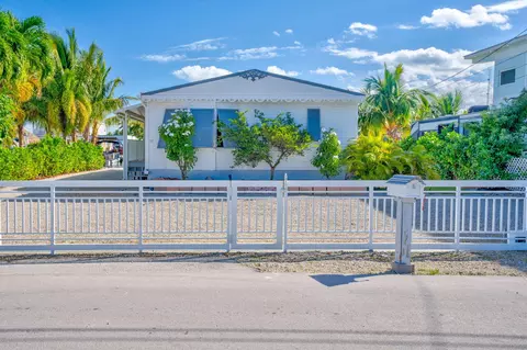 181 Grassy Rd, Key Largo, FL 33037 photo 4
