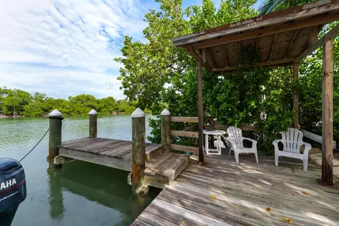 Exterior - 133 Sunset Dr, Islamorada, FL 33036 photo 9 of 22