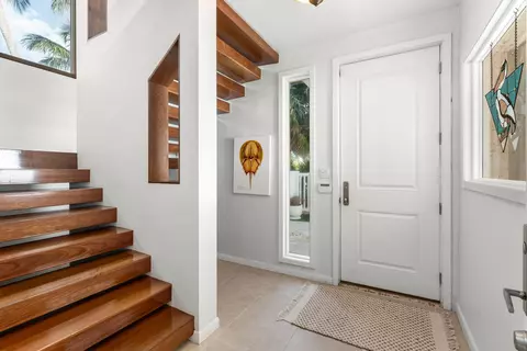 Entry Way - 133 Sunset Dr, Islamorada, FL 33036 photo 1 of 6