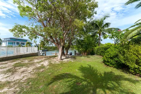 Exterior - 133 Sunset Dr, Islamorada, FL 33036 photo 20 of 22