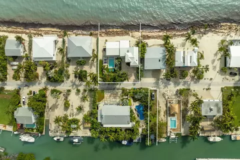 View/Area - 133 Sunset Dr, Islamorada, FL 33036 photo 11 of 17