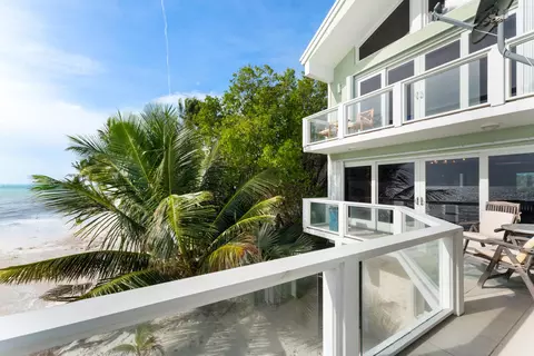 Exterior - 133 Sunset Dr, Islamorada, FL 33036 photo 10 of 22