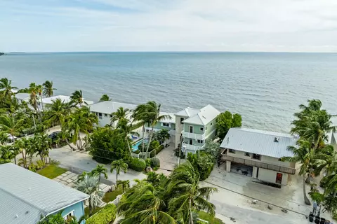 View/Area - 133 Sunset Dr, Islamorada, FL 33036 photo 14 of 17