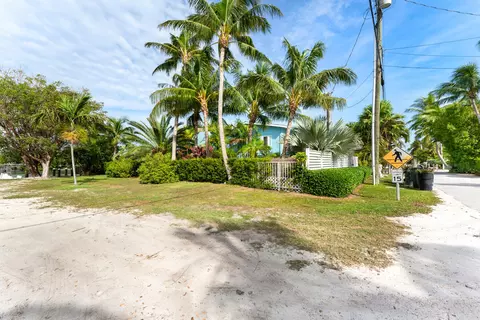 Other - 133 Sunset Dr, Islamorada, FL 33036 photo 13 of 16