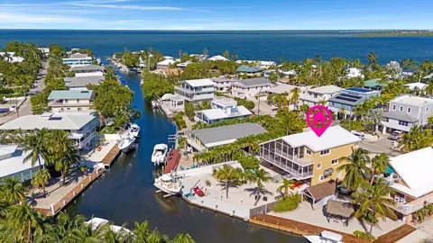 15 Center Ln, Key Largo, FL 33037