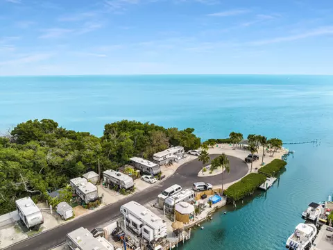 6099 Overseas Hwy #117E, Marathon, FL 33050