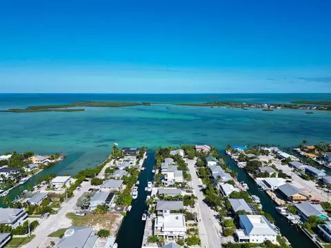 18 Emerald Dr, Key West, FL 33040 photo 4