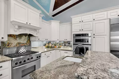 Kitchen - 3615 Eagle Ave, Key West, FL 33040 photo 4 of 5