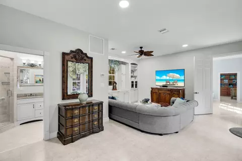 Living - 3615 Eagle Ave, Key West, FL 33040 photo 3 of 5