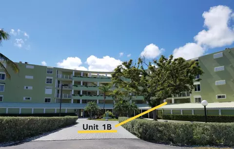 1515 Sombrero Cobia Point Blvd #1B, Marathon, FL 33050