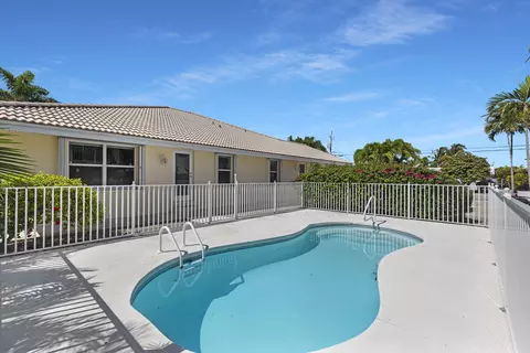 130 9th St #KEY colony, Key Colony Beach, FL 33051