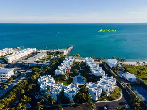 601 W Ocean Dr #401A, Key Colony Beach, FL 33051