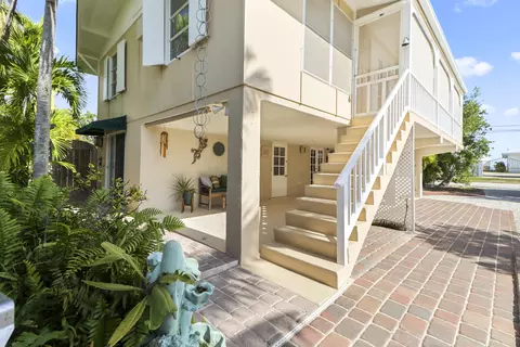 1404 Boca Chica Rd, Key West, FL 33040