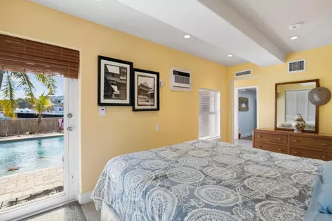Bedroom - 23 S Exuma Rd, Key Largo, FL 33037 photo 4 of 5