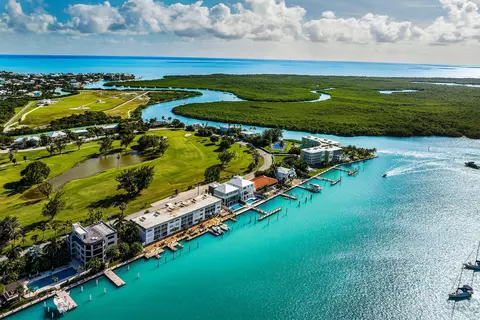 1505 Sombrero Blvd #306, Marathon, FL 33050