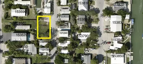 Undisclosed, Big Coppitt, FL 33040