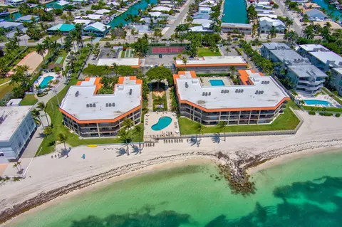 1001 W Ocean Dr #2-106, Key Colony Beach, FL 33051