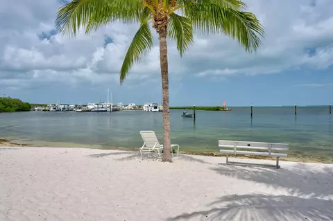 87200 Overseas Hwy #M9, Islamorada, FL 33036