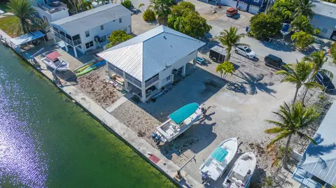 419 Blackbeard Rd, Little Torch Key, FL 33042